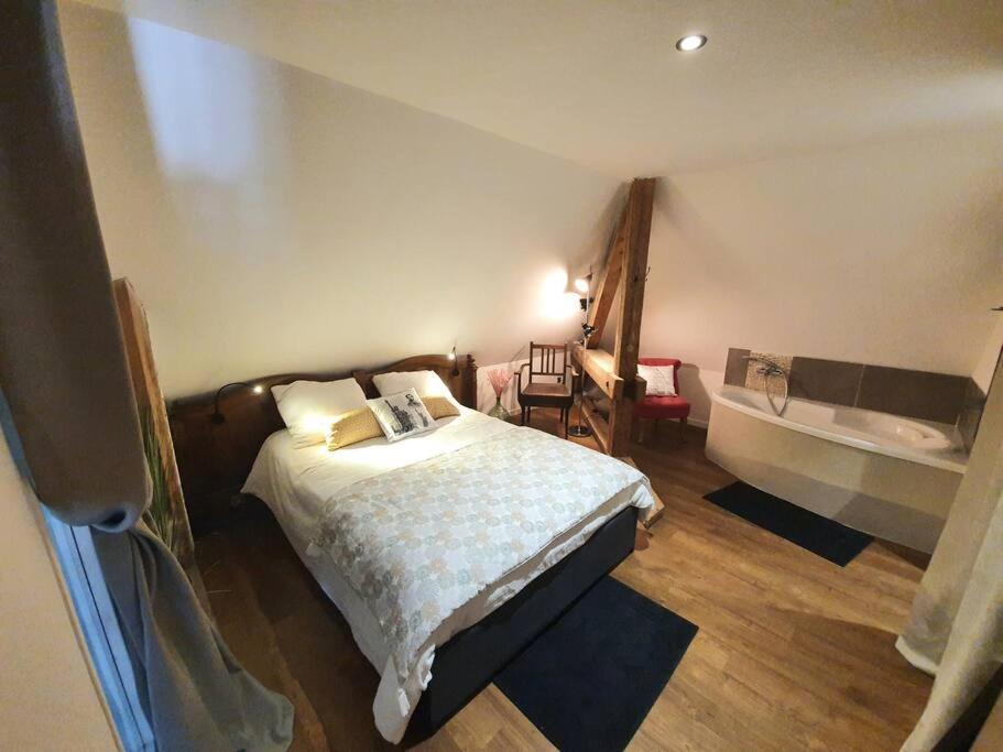 Apartament La Tour Du Bois Fleuri Colmar Zewnętrze zdjęcie